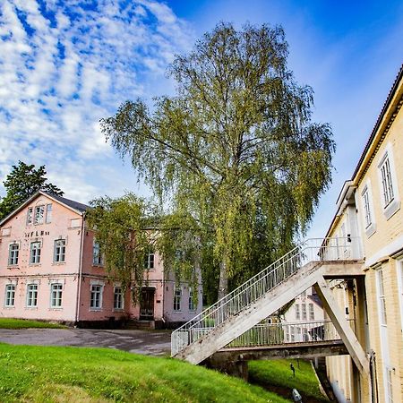 Hotel Billnaesin Ruukki Esterno foto