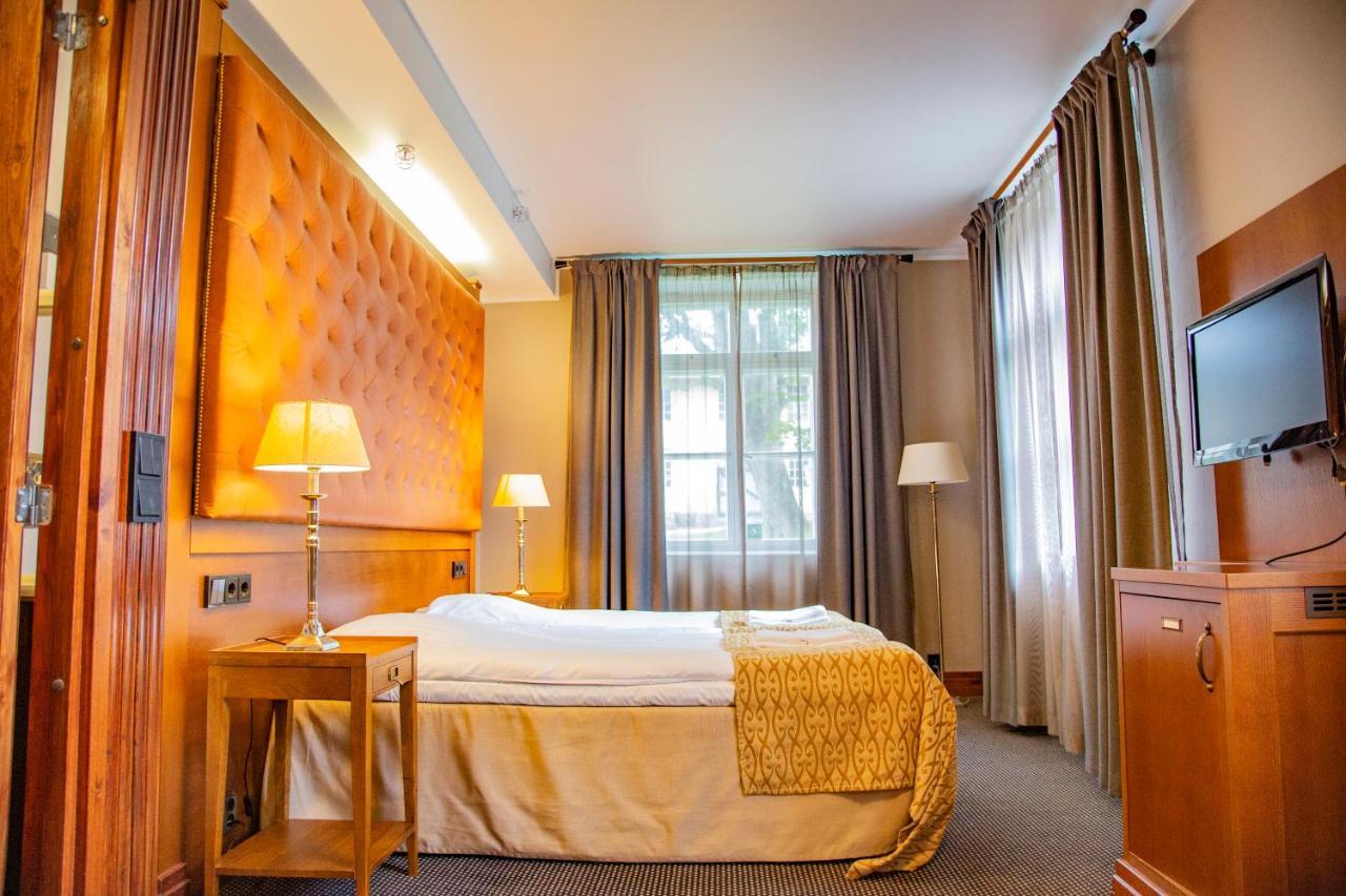 Hotel Billnaesin Ruukki Esterno foto